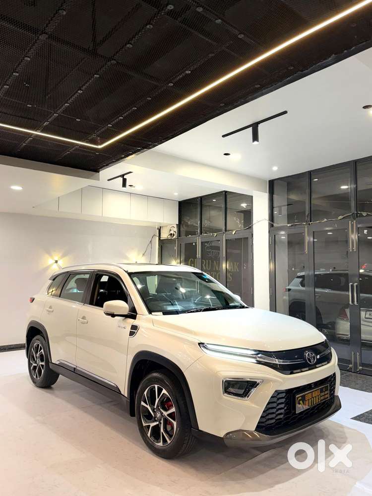 Toyota Urban Cruiser Hyryder V Hybrid Aero Edition, 2023, Cng & Hybr..