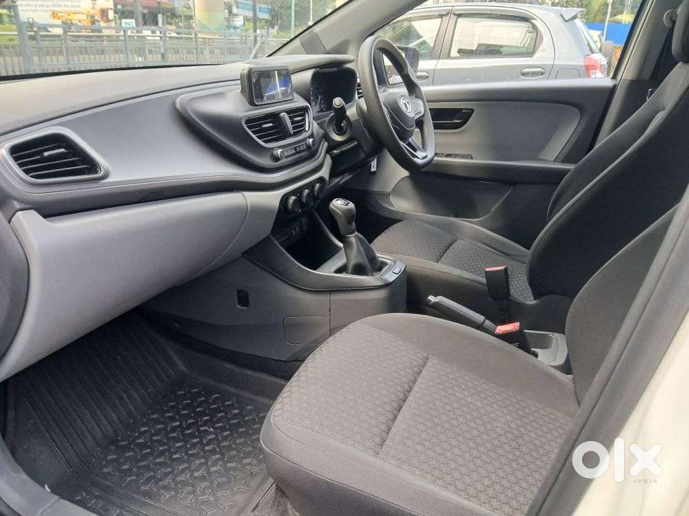 Tata Altroz 1.2 Xm, 2020, Petrol