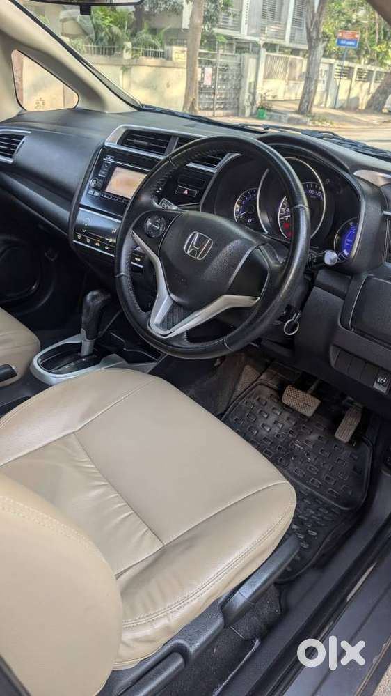 Honda Jazz V Automatic, 2018, Petrol