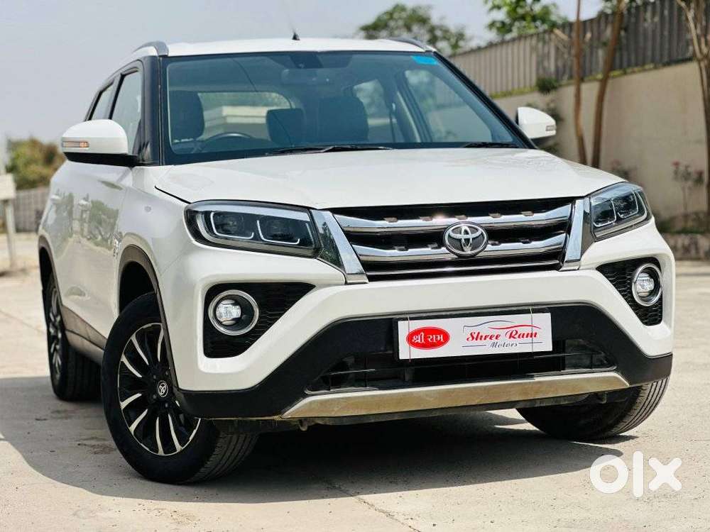Toyota Urban Cruiser 1.5 Premium Grade At, 2022, Petrol
