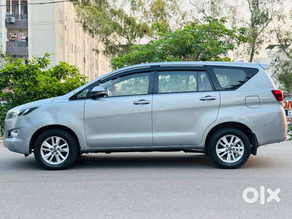 Toyota Innova Crysta 2.4 G Mt, 2018, Diesel