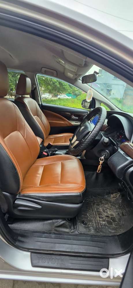 Toyota Innova Crysta G 8 Str, 2017, Diesel