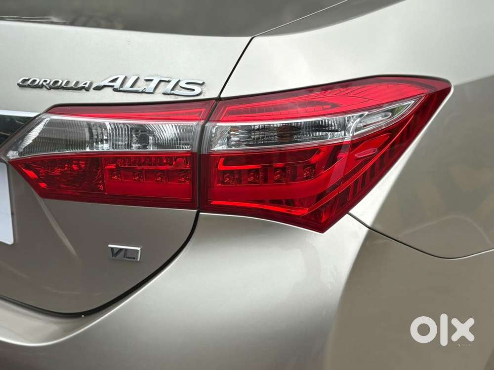 Toyota Corolla Altis Vl At, 2015, Petrol