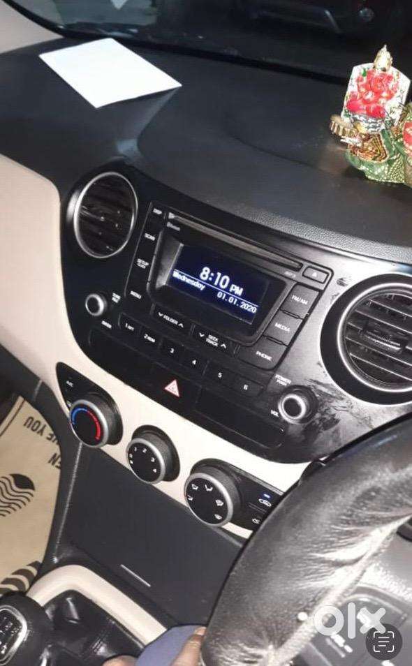 Hyundai Xcent Petrol Car 2015