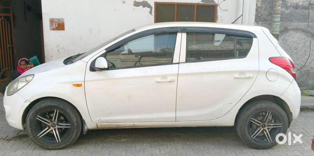I20 Diesal Fully Maintained