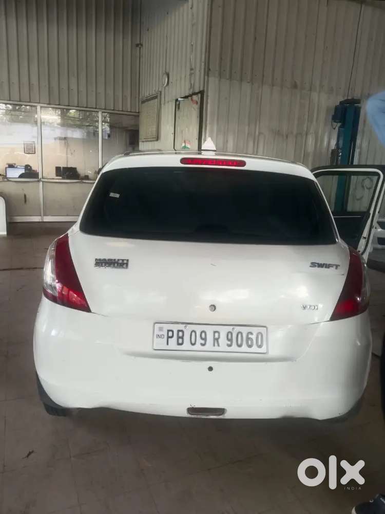 Maruti Suzuki Swift 2013 Diesel 120000 Km Driven