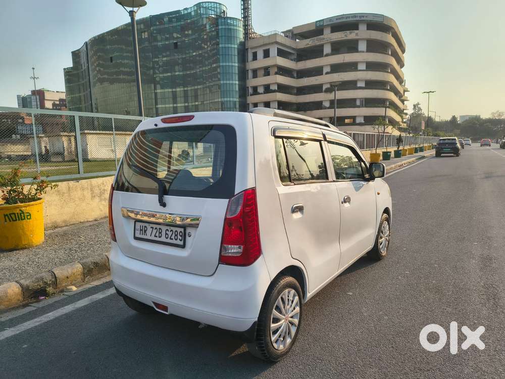 Maruti Suzuki Wagon R Vxi Optional, 2015, Petrol
