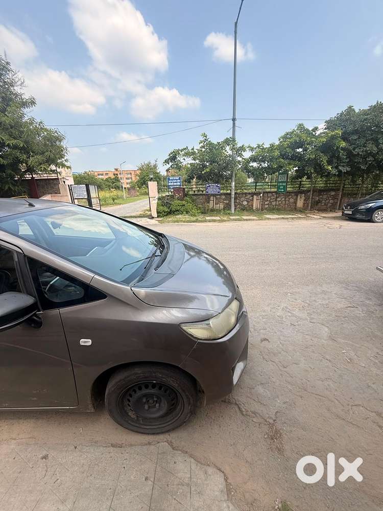 Honda Jazz Petrol 2016 Year
