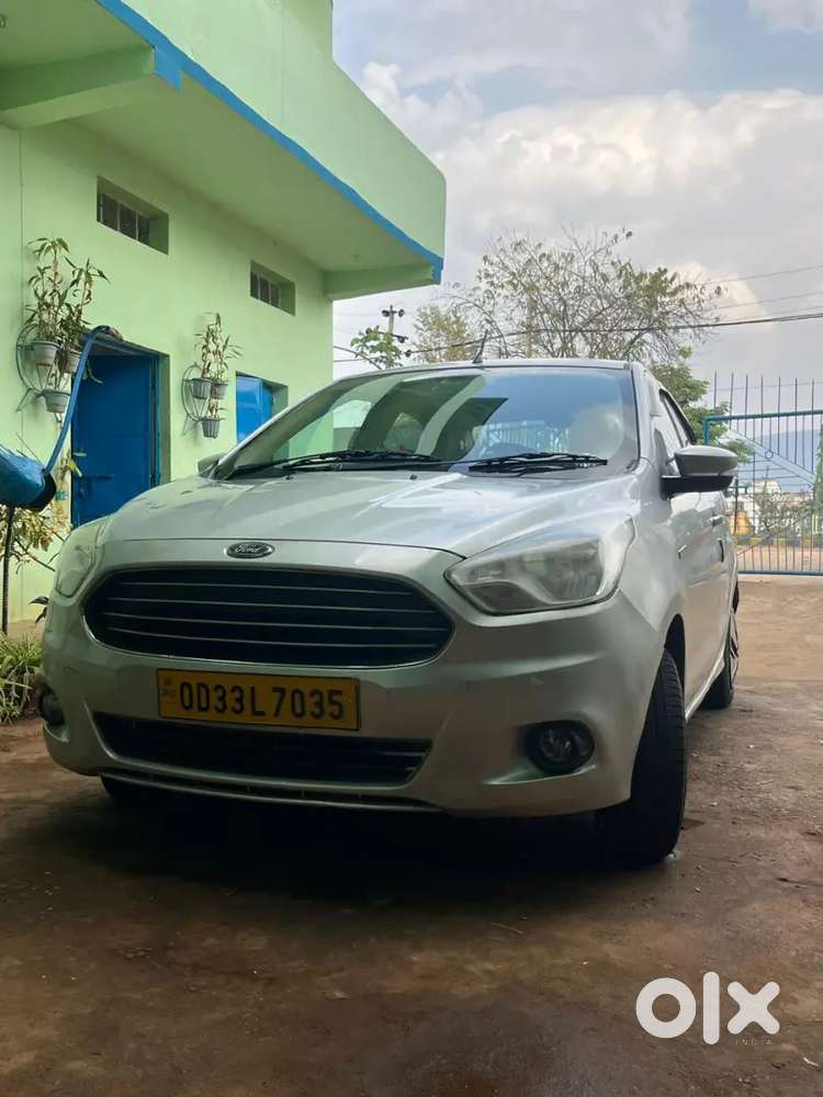 Ford Aspire Blu 2017