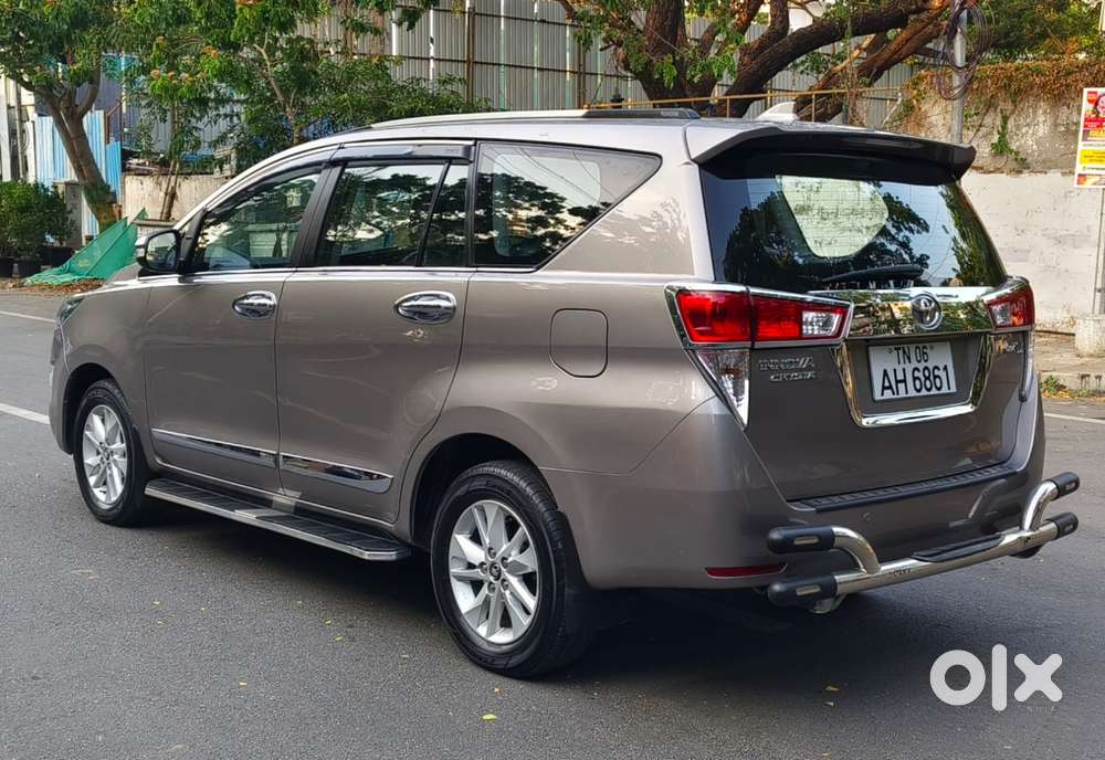 Toyota Innova Crysta 2.4 Vx Mt 8s, 2016, Diesel