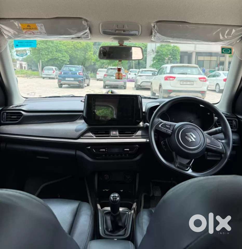 Maruti Suzuki Swift Vxi, 2025, Petrol