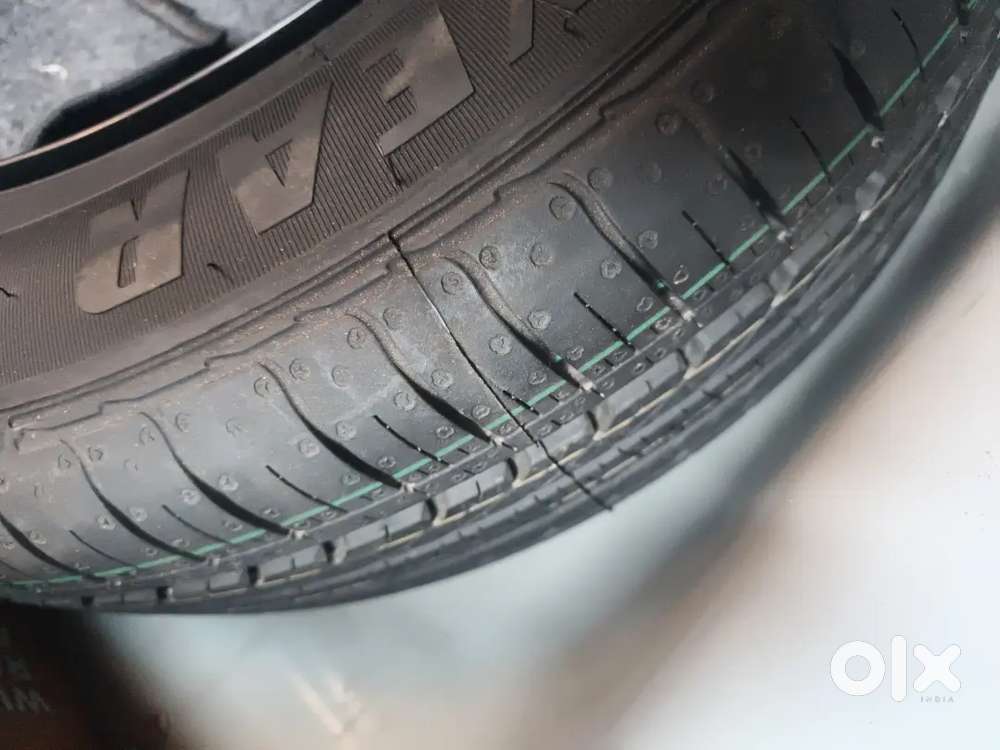 Kia Sonet G 1.2 5mt Htk(o)2024 With Sunroof