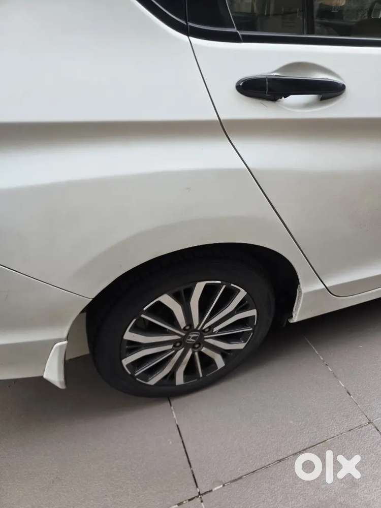 Honda City Zx 2017 Petrol Well Maintained