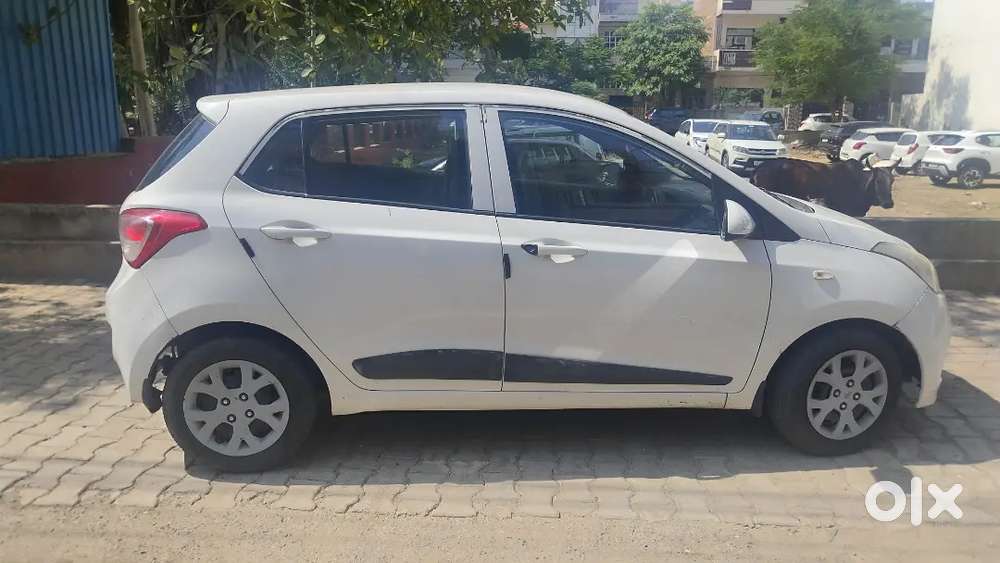 Hyundai Grand I10 Asta 2015
