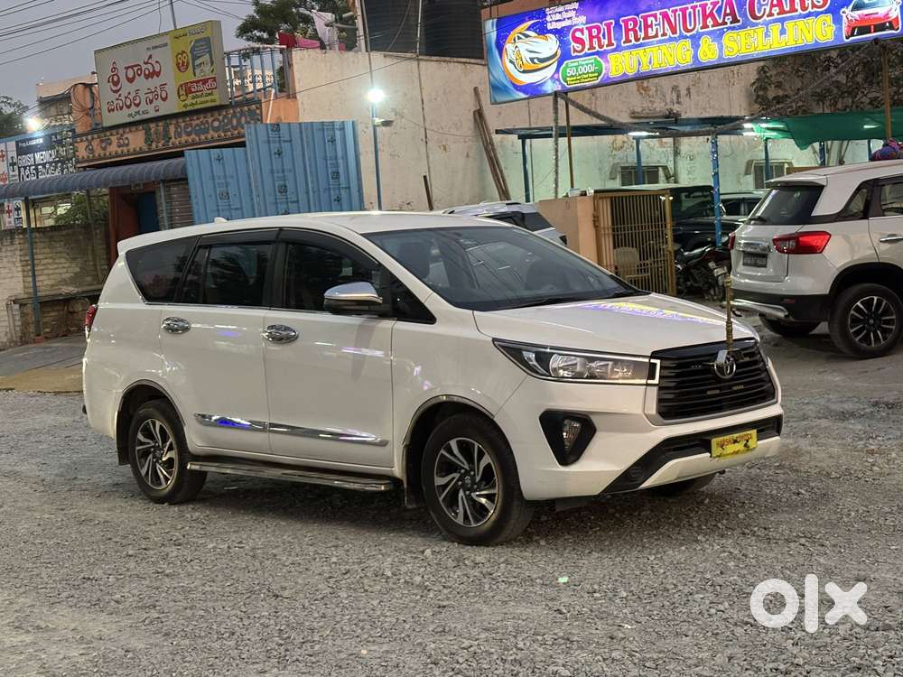 Toyota Innova Crysta 2.4 G Mt 8s, 2021, Diesel