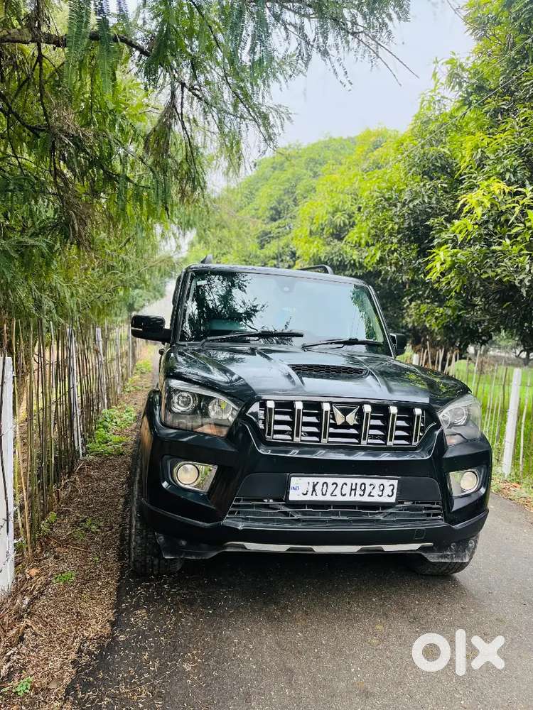 Mahindra Scorpio Classic 2019