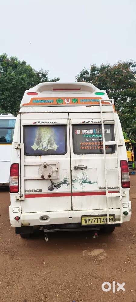 Force Motors Trax 2011