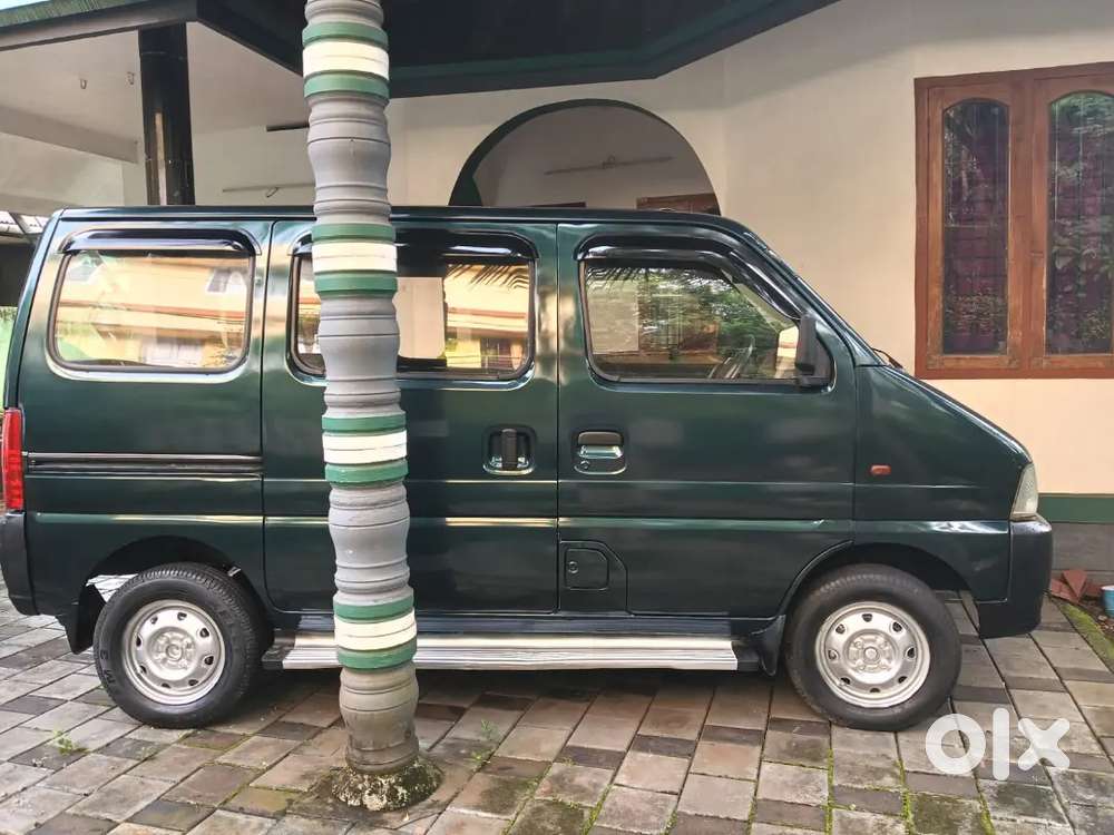 Maruti Suzuki Eeco 2011