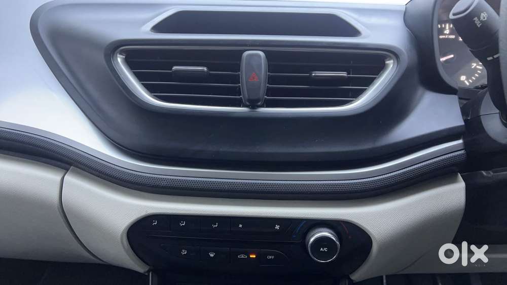 Tata Altroz Xm (s) Petrol, 2024, Petrol