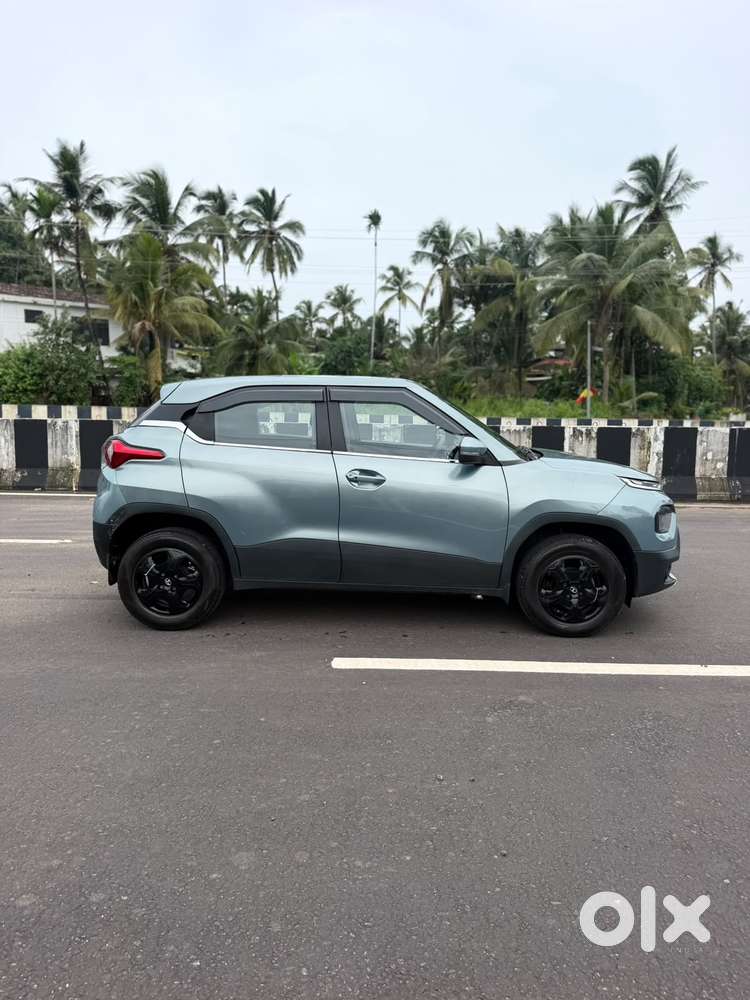Tata Punch Accomplished, 2022, Petrol