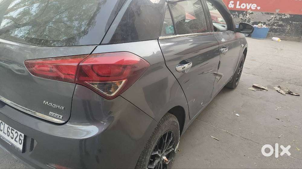 Brand New Condition Hyundai I20 Elite 2017 64k Km Driven Cng Fitted