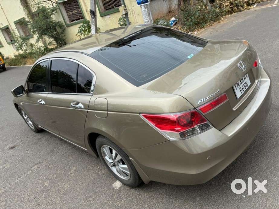 Honda Accord 2.4 Manual, 2009, Petrol