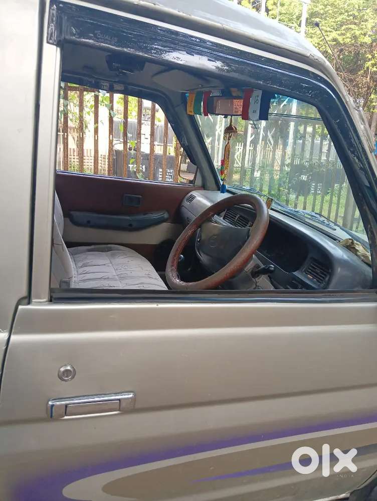 Toyota Qualis 2002 Diesel Well Maintained