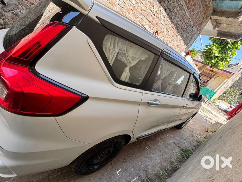 Maruti Suzuki Ertiga 2024 सीएनजी और अन्य Good Condition