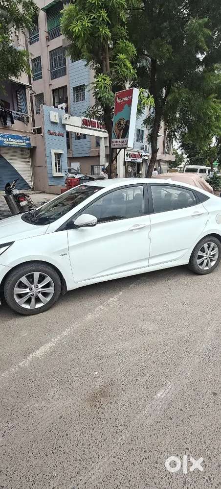 Hyundai Verna 1.6 2012
