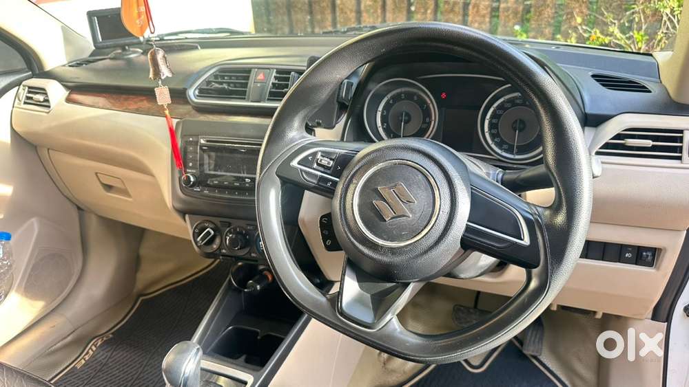 Maruti Suzuki Dzire 2018 Amt Vxi With Alloy Wheels
