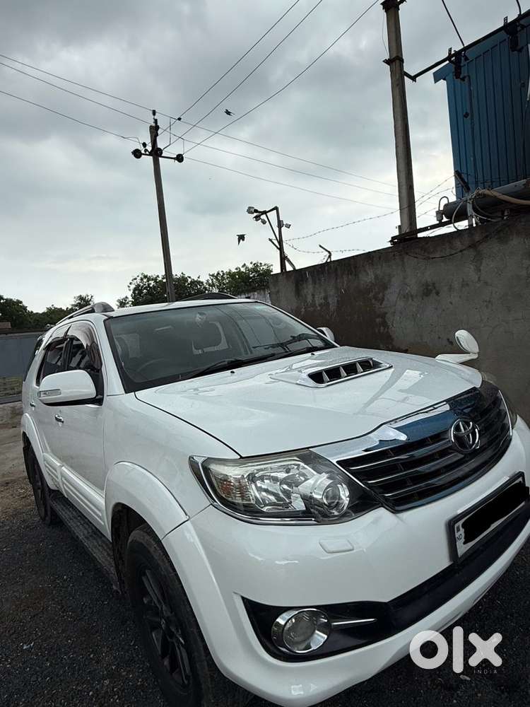 Toyota Fortuner 2016 Diesel Well Maintained