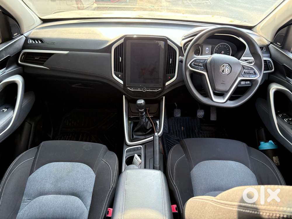 Mg Hector Plus 1.5 Hybrid Super Turbo 7 Str, 2020, Petrol