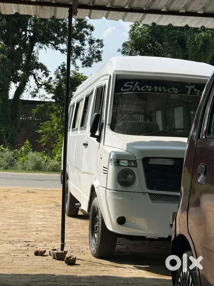 बिकाऊ है – Force Traveller 2013 Model