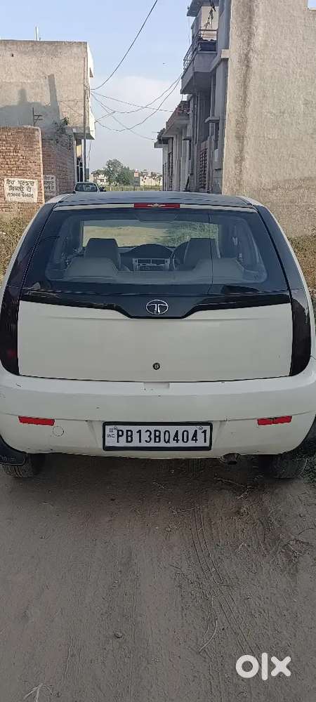 Tata Indica Vista 2012 Diesel 110000 Km Driven