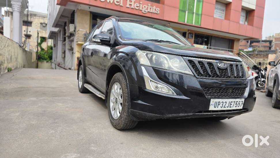 Mahindra Xuv500 W9, 2017
