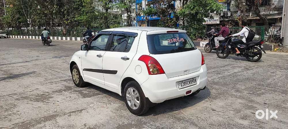 Maruti Suzuki Swift 2010
