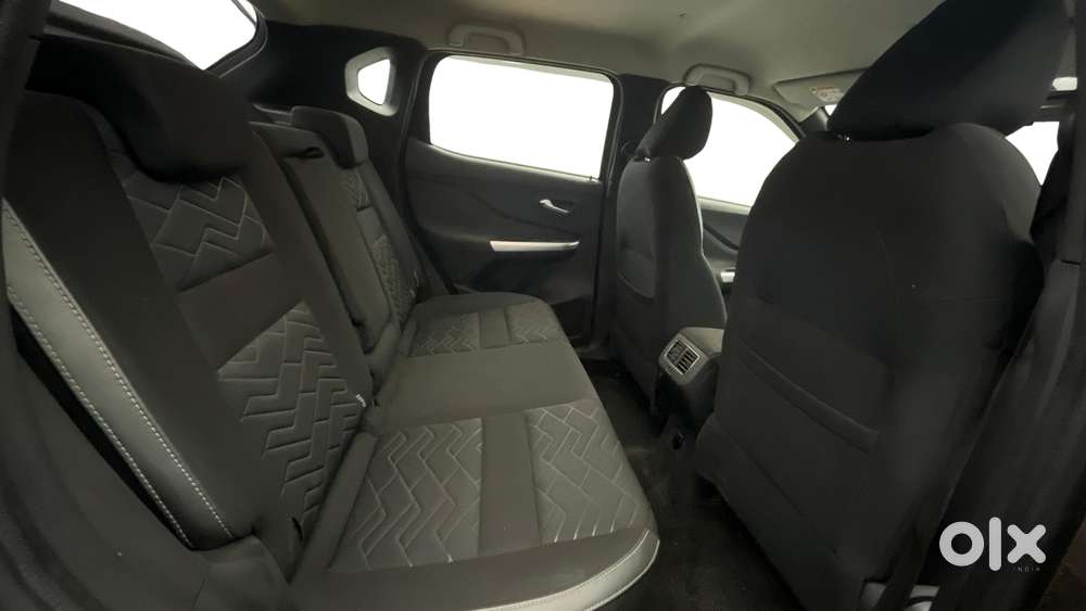 Nissan Magnite 1.0 Xv Premium Turbo (o), 2021, Petrol