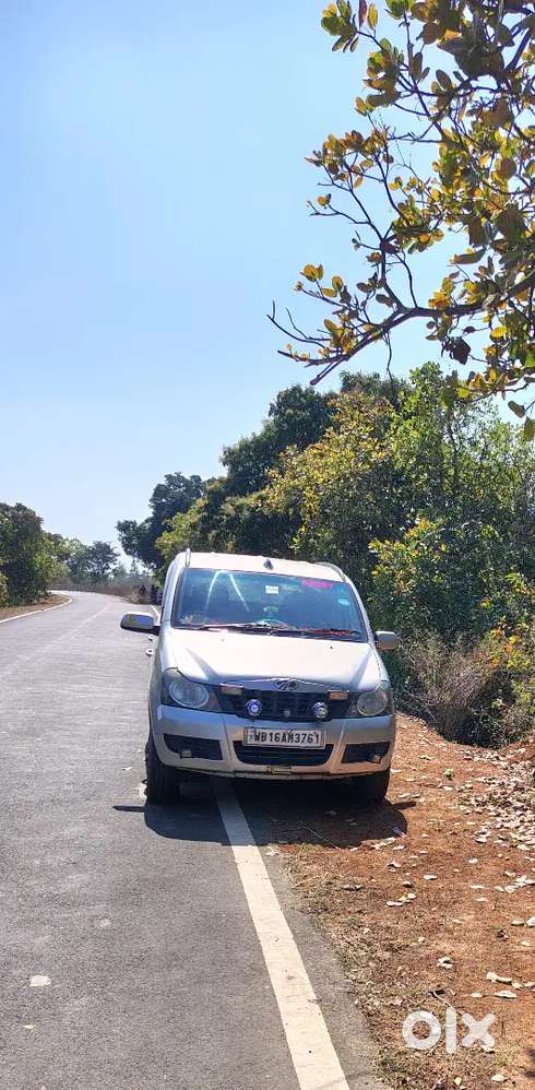 Mahindra Quanto 1.5 C4 2015, August . Tax & Insurance Failed,