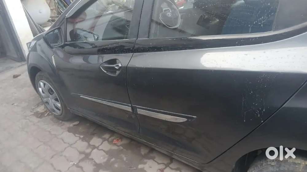 Tata Altroz 2024 Cng & Hybrids 75000 Km Driven