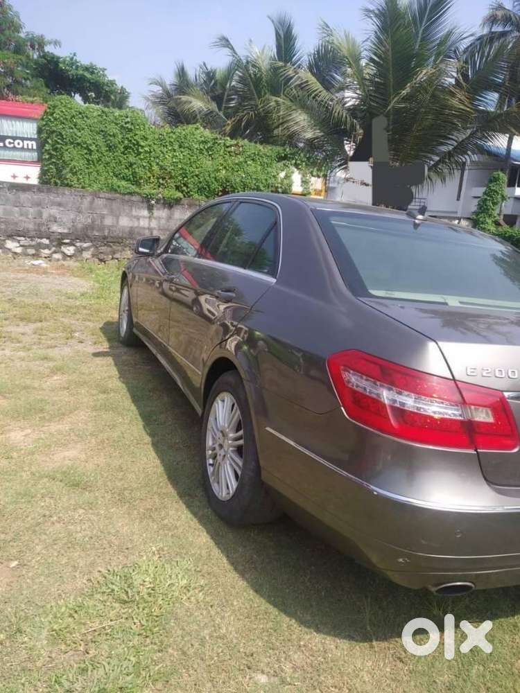 Mercedes-benz E-class E 200 Cgi Elegance, 2011, Petrol