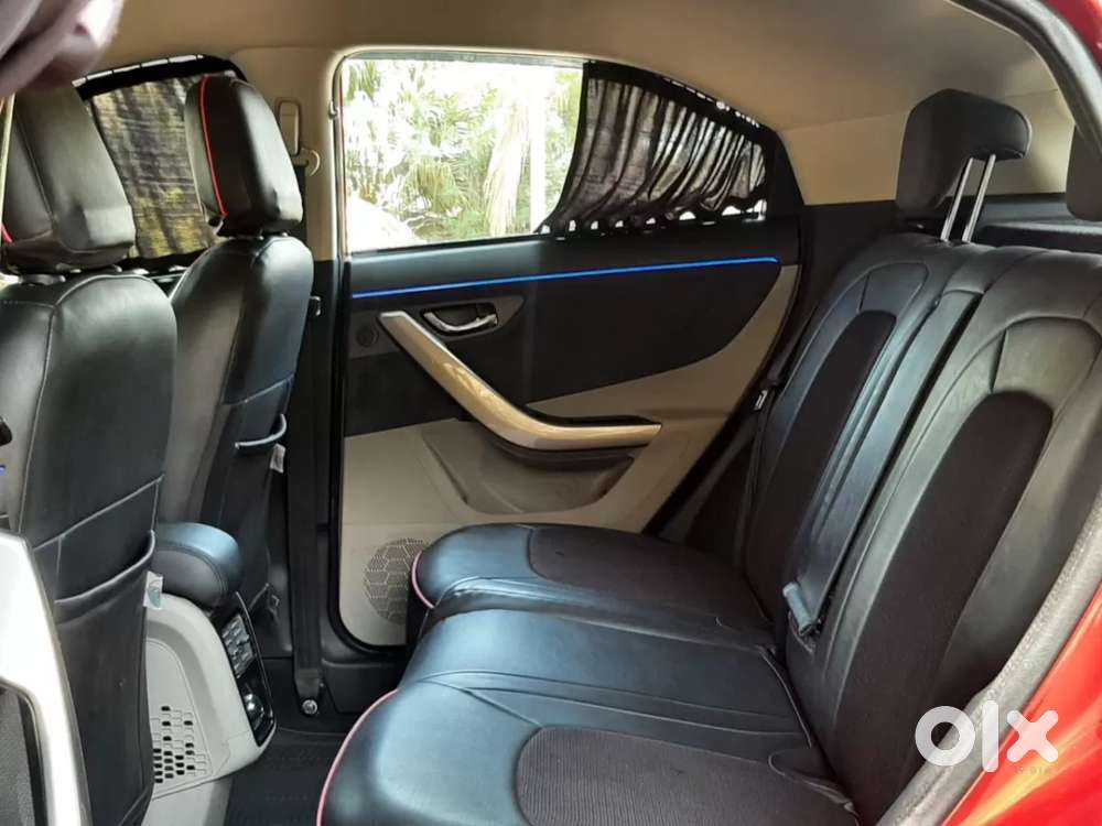 Tata Nexon 1.2 Revotron Xza Plus, 2019, Petrol