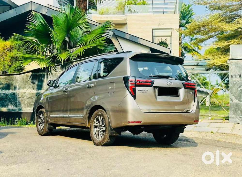 Toyota Innova Crysta 2021