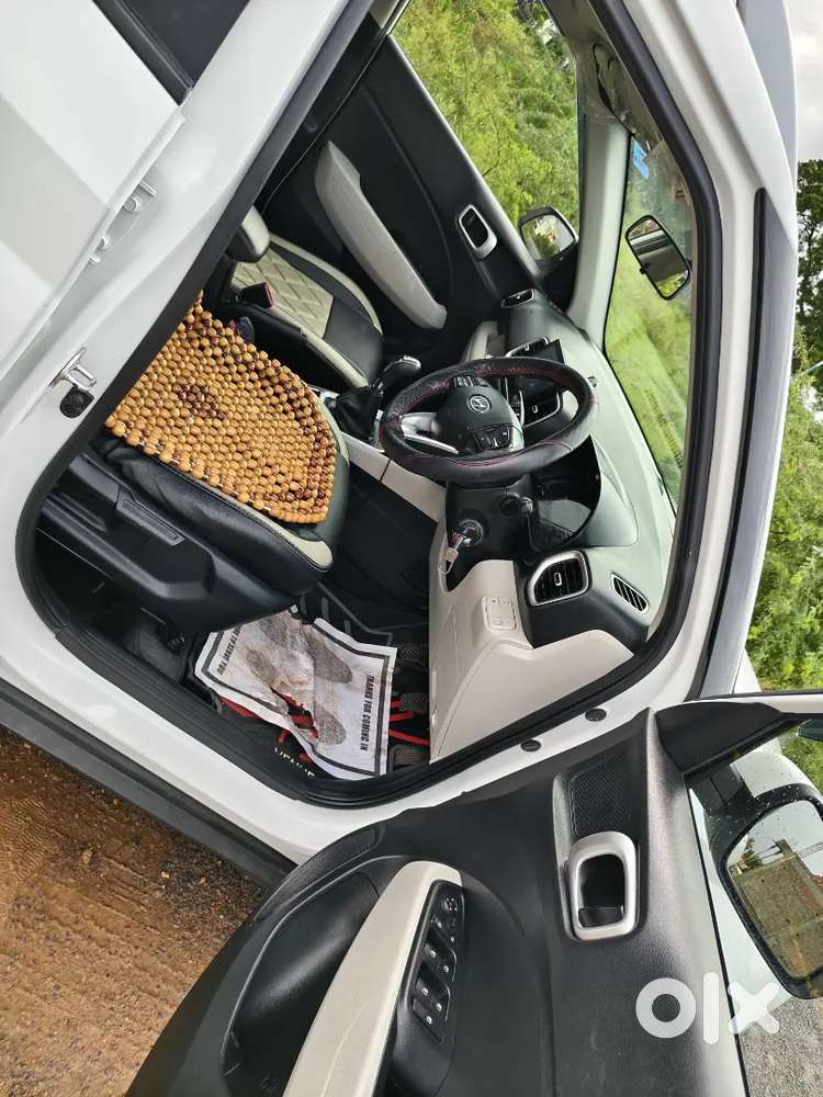 Hyundai Venu Car 2025 Single Owner Please Don't Call Cars 24 And Spinn