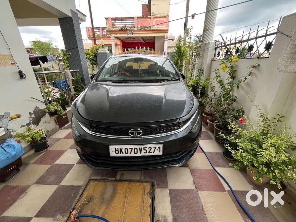 Tata Altroz - Xz Petrol - November 2020 Model