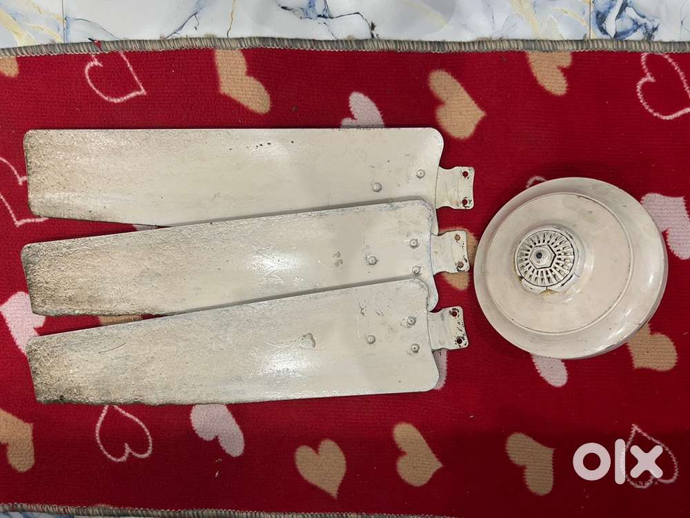 Old Electronics Lot - 2 Stabilizers (Working), Ceiling Fan & Iron