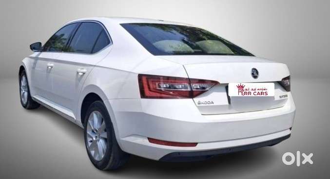 Skoda Superb 2.0 L&k Tsi At, 2019, Petrol