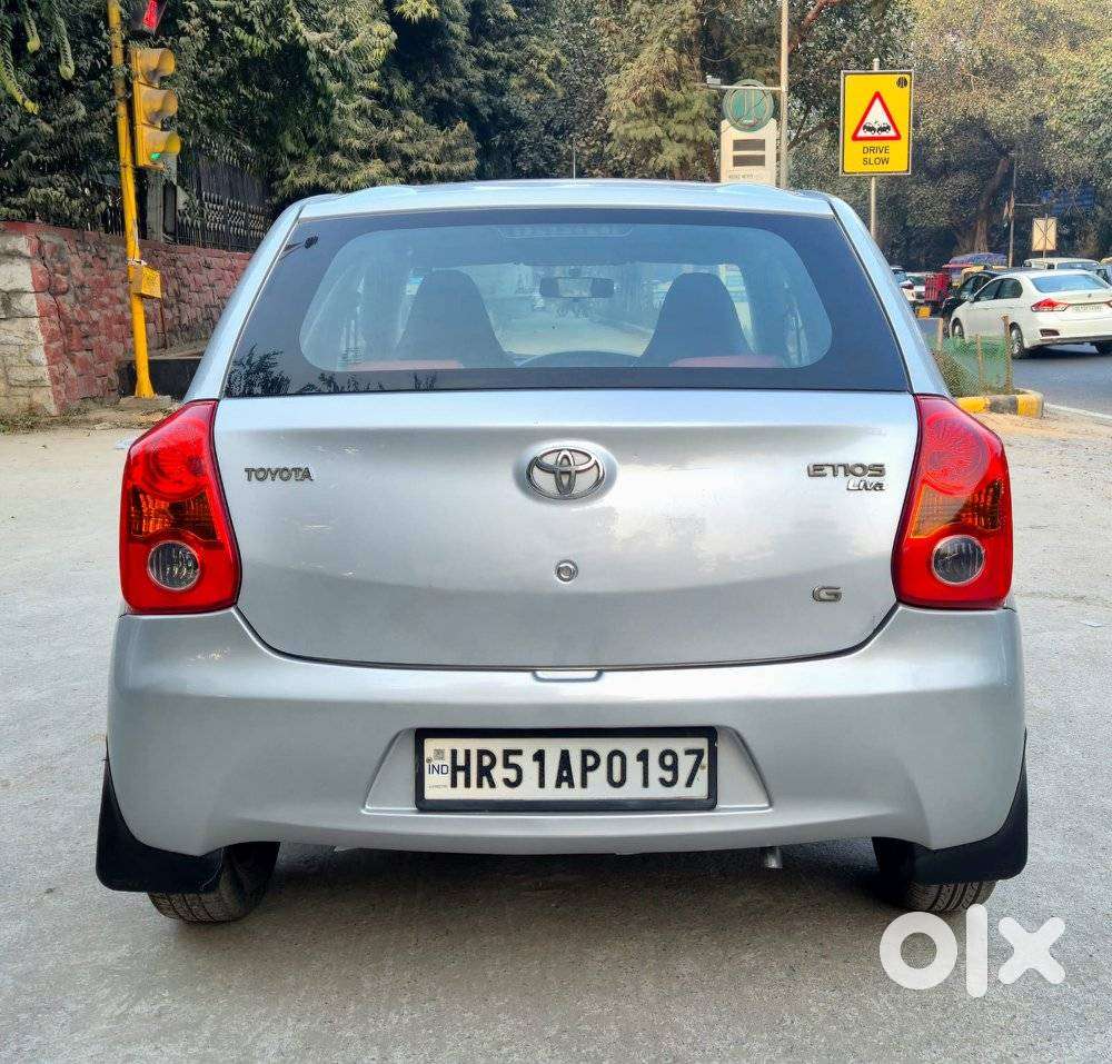 Toyota Etios, 2011, Petrol