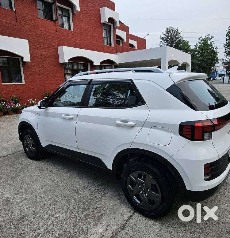 Hyundai Venue S Mt 1.2 Kappa, 2024, Petrol