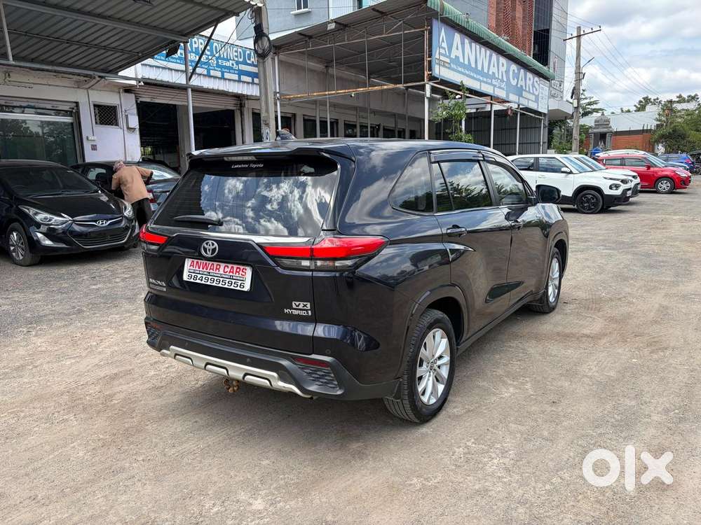 Toyota Innova Hycross 2.0 Vx Hybrid 7 Str, 2023, Diesel