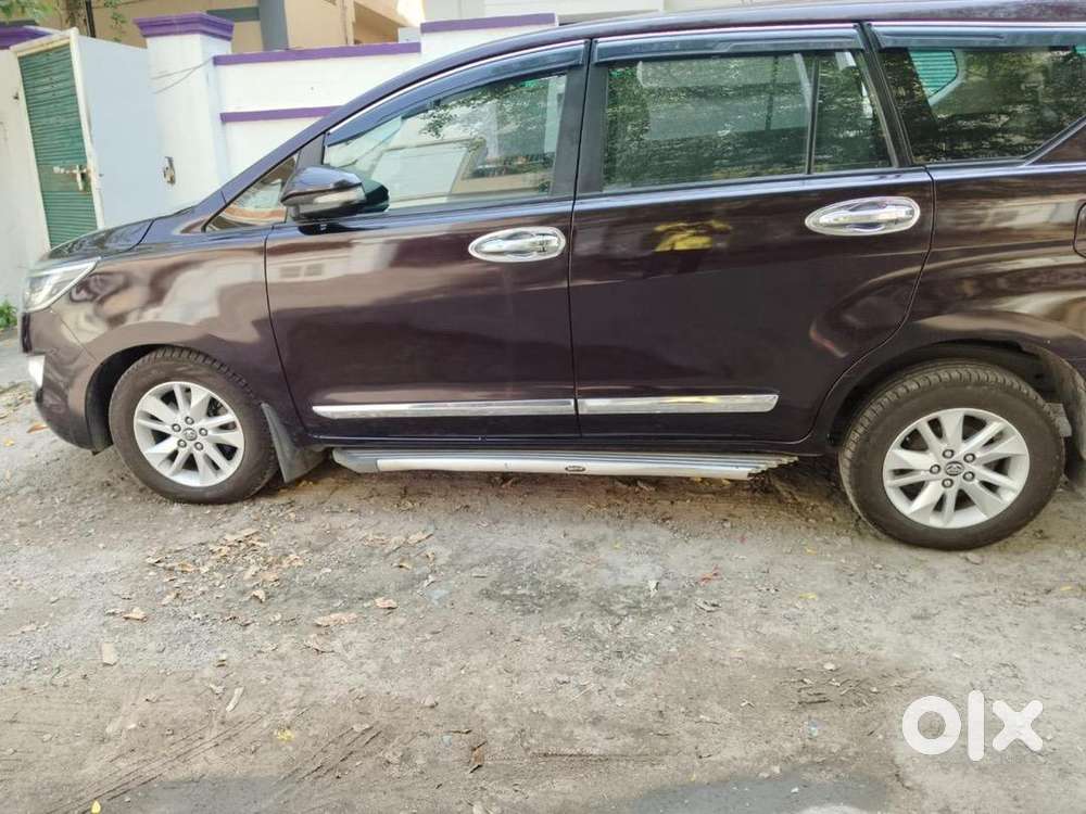 Toyota Innova Crysta 2017 Diesel 129000 Km Driven